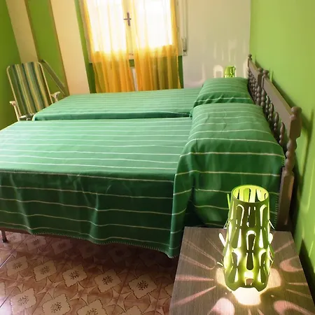 Collette إمبيريا